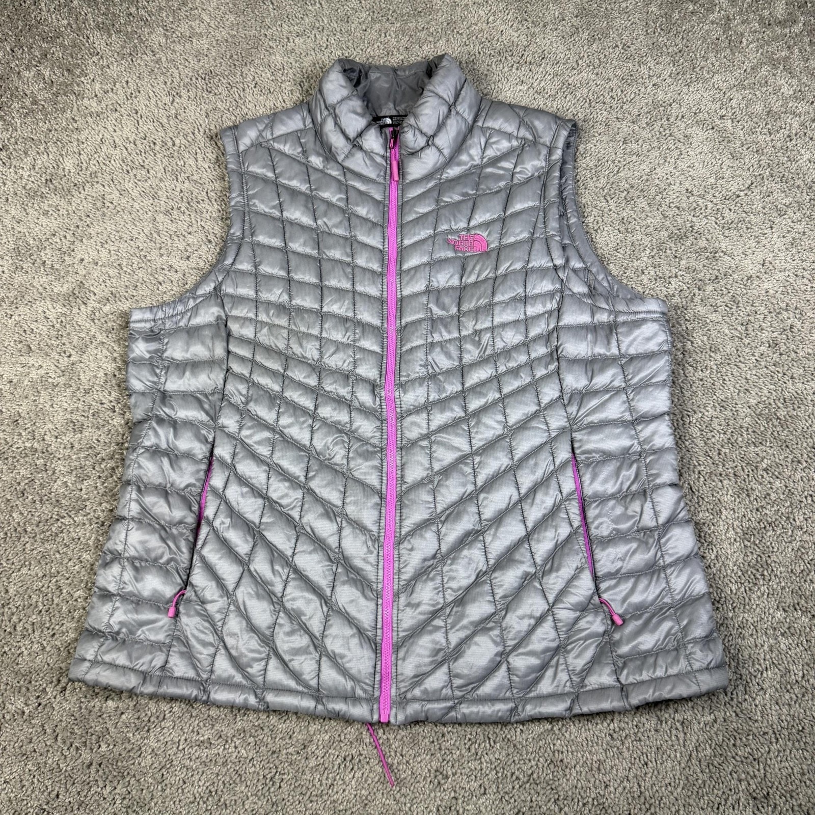 The North Face Thermoball Vest Womens Xxl Silver Quilted Insulated Lightweight